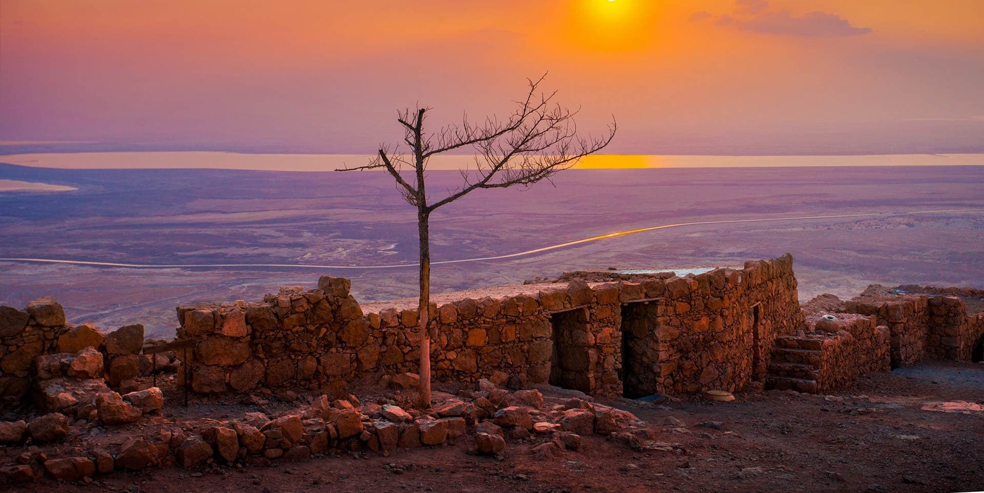 Cover Image for New Adventures on the Horizon