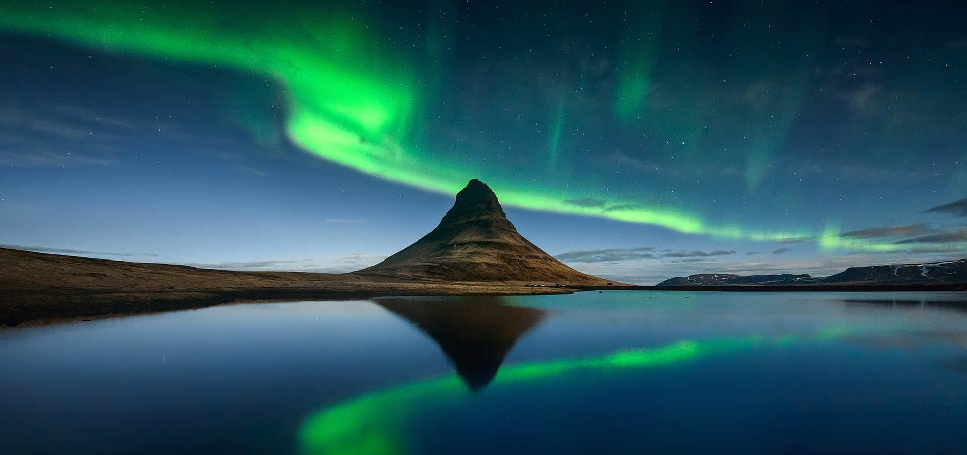 Cover Image for Sailing Through the Seasons