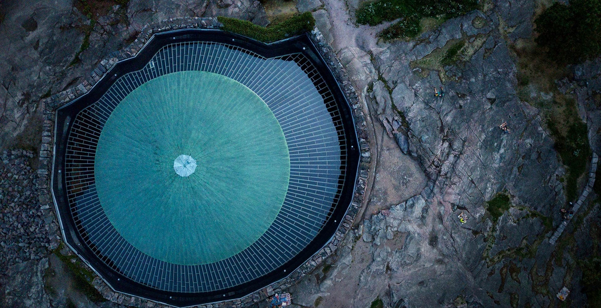 Cover Image for A World Under the Surface